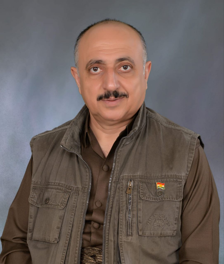 غەفوور مەخمووری: کۆمەڵگەی نێودەوڵەتی وەکو مەرجەعی گەلی کوردستان مامەڵە لەگەڵ سەرۆک بارزانی دەکات