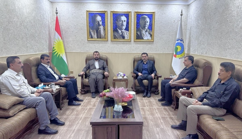 شاندێکی مه‌كته‌بی سیاسيی YNDK سه‌ردانی حزبی ديموکراتی کوردستانى ئێران ده‌كات